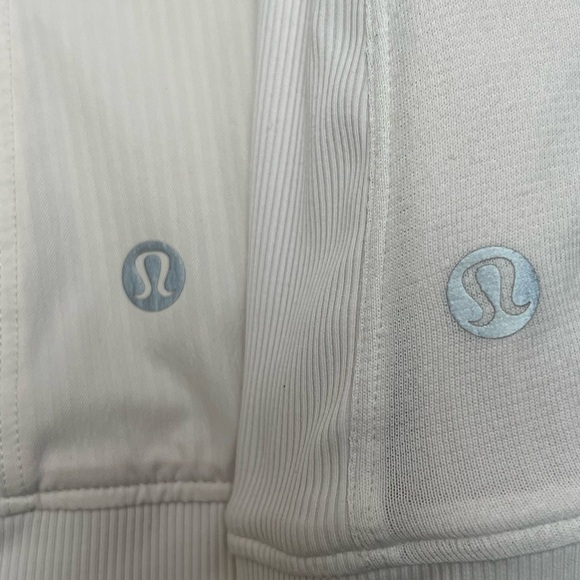 Lululemon Reversible Dance Studio Jacket III in a Little Pink Size 8 - Picture 12 of 16